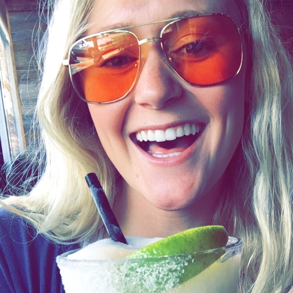 Meet Your Posher Rylee - Picture 4 of 5